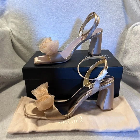 BADGLEY MISCHKA Carli Satin Tulle Rose Ankle-Strap Sandals in Blush Nude Sz 10 - Picture 5 of 15
